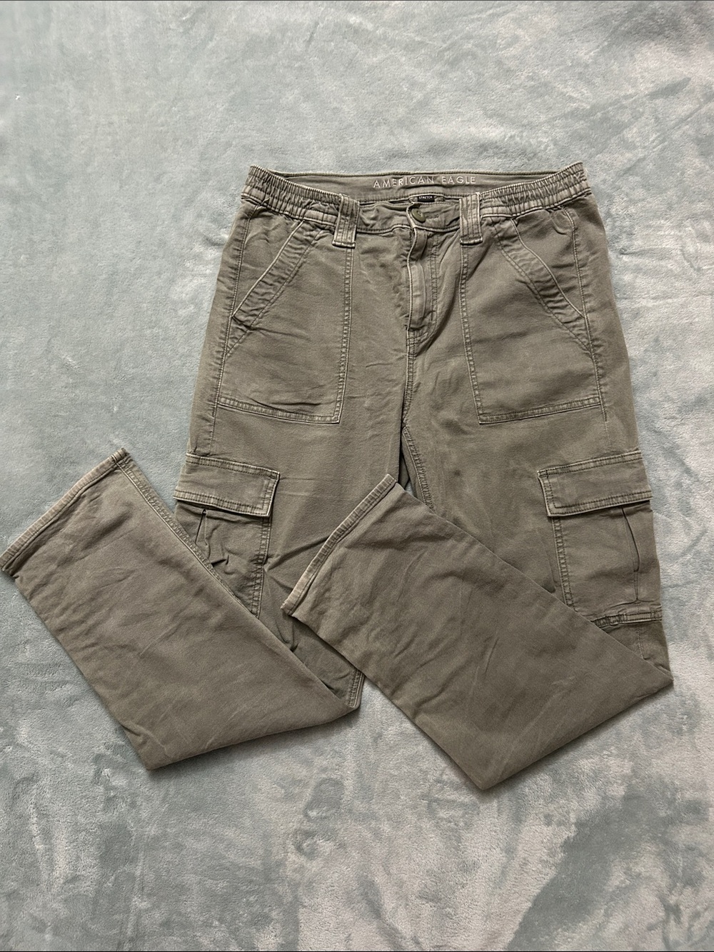 American Eagle Outfitters Olive Green Cargo Pants